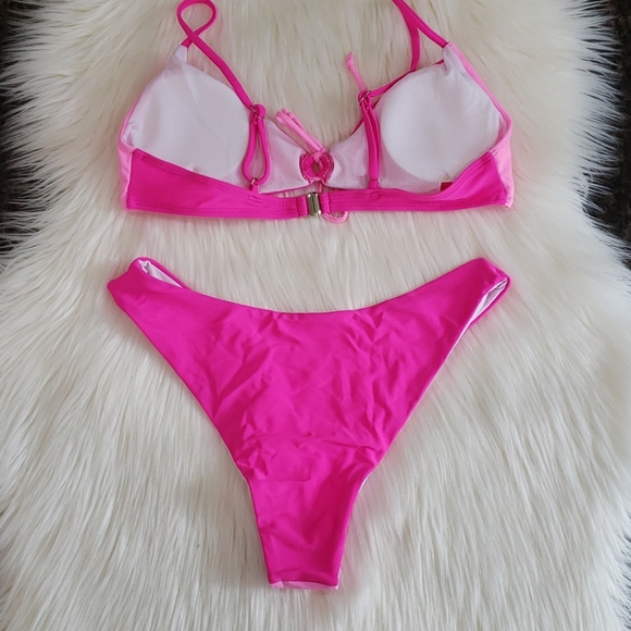 New Sexy Contrast High Cut Leg Bikini Set Swimsuit - Picture 8 of 10